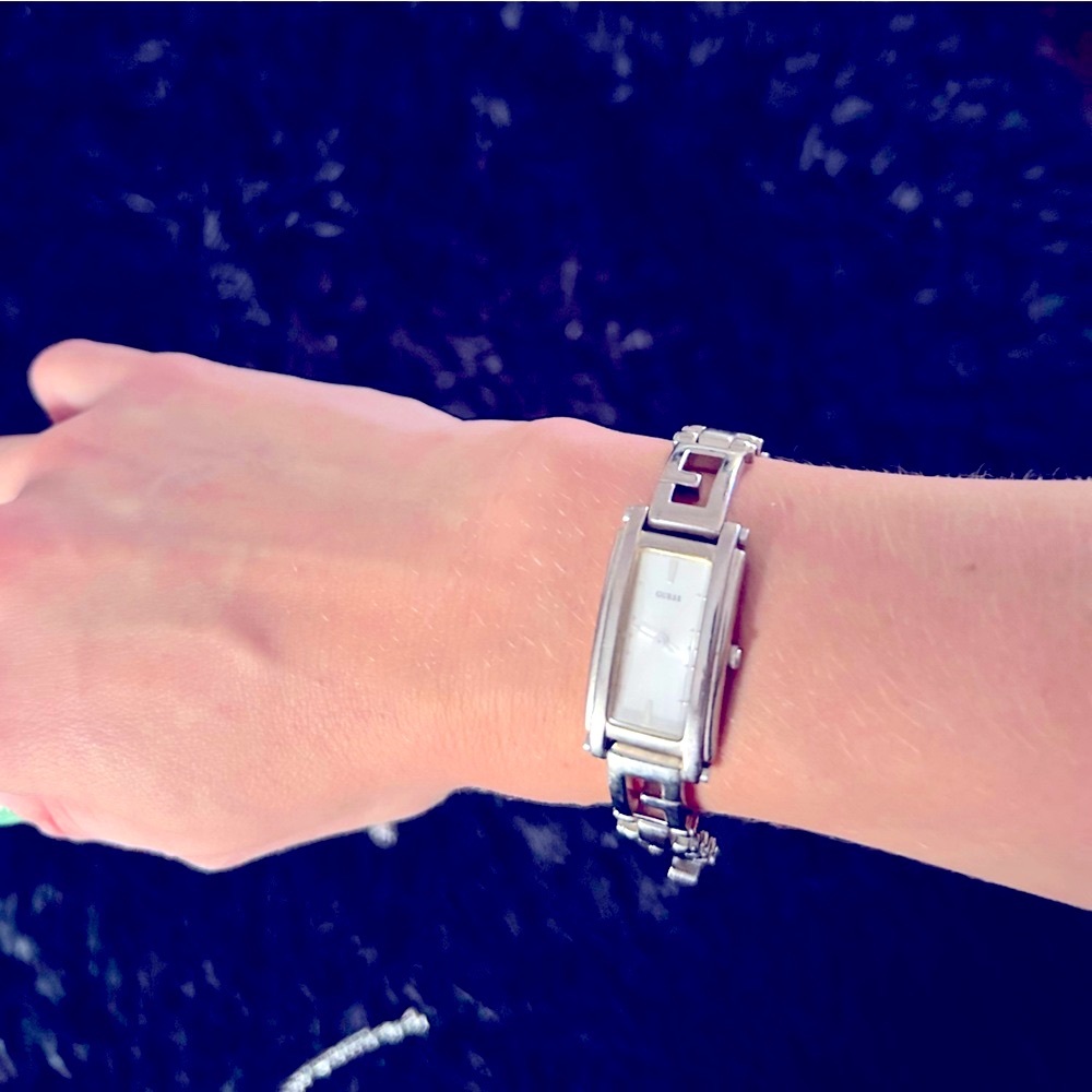 Guess Watch - Picture 6 of 6